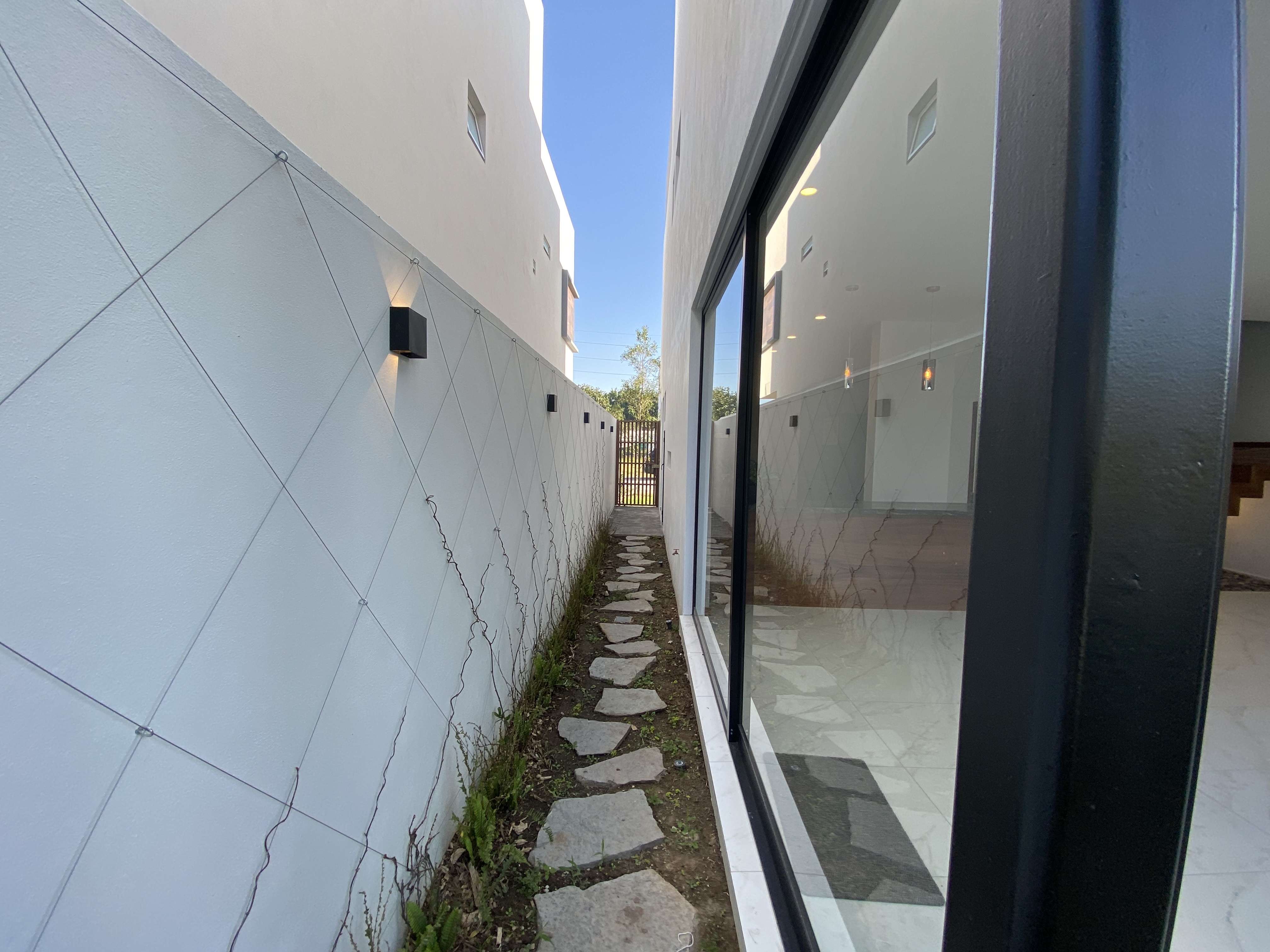Casa NUEVA en Venta Parques Vallarta  en Bosques Vallarta, Zapopan - foto 10 de 39