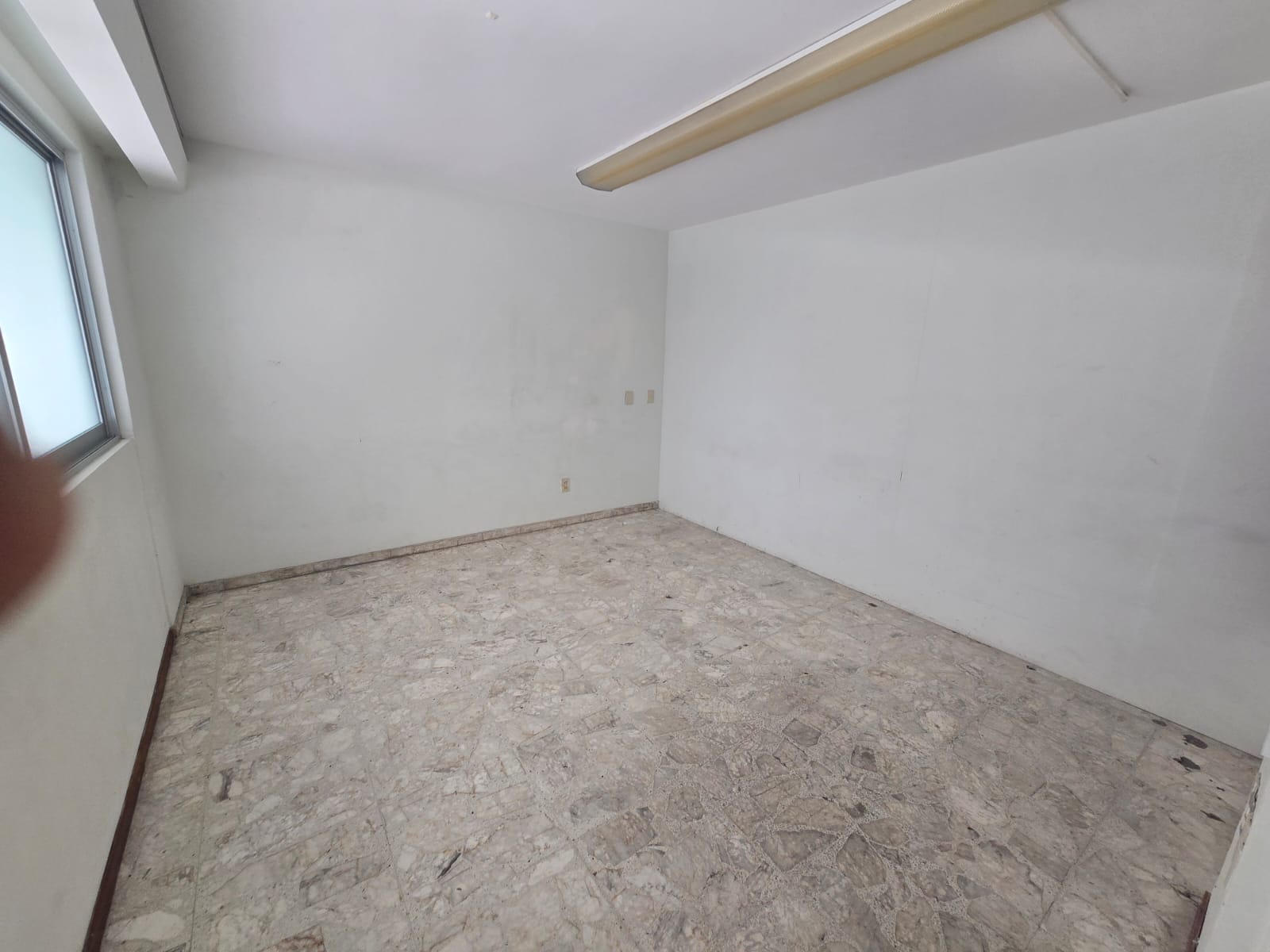Casa en Renta para Uso Corporativo en Jardines del Bosque Centro, Guadalajara - foto 14 de 24