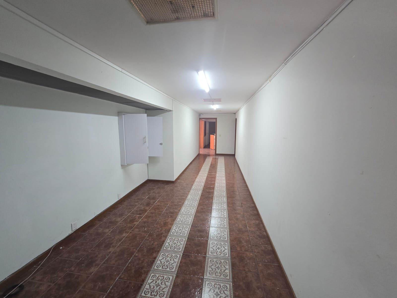 Casa en Renta para Uso Corporativo en Jardines del Bosque Centro, Guadalajara - foto 8 de 24