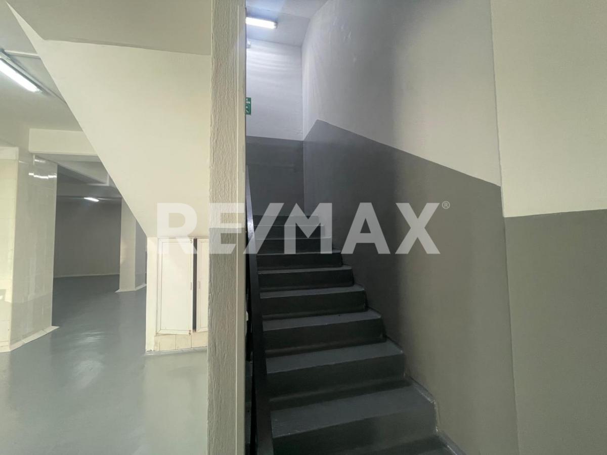 Bodega Comercial en Renta en COMERCIAL ABASTOS, Guadalajara - foto 11 de 21