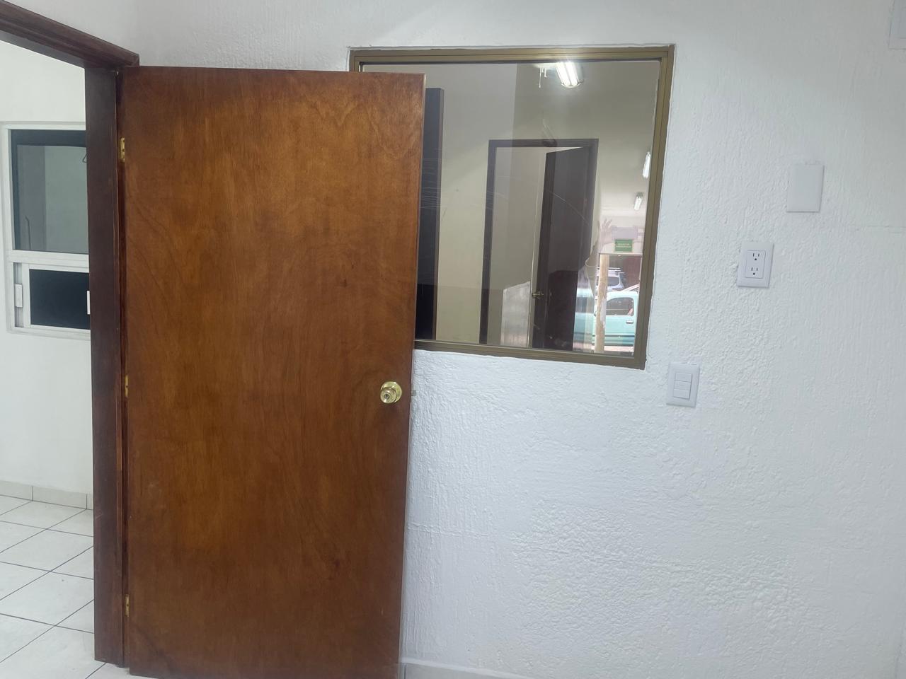 Bodega Comercial en Renta en COMERCIAL ABASTOS, Guadalajara - foto 8 de 21