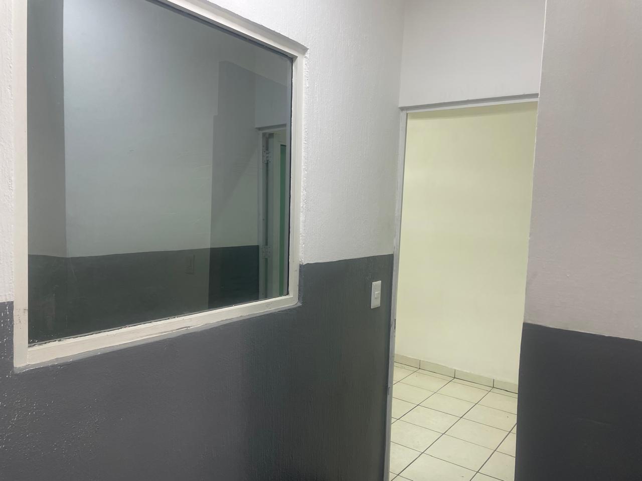 Bodega Comercial en Renta en COMERCIAL ABASTOS, Guadalajara - foto 2 de 21