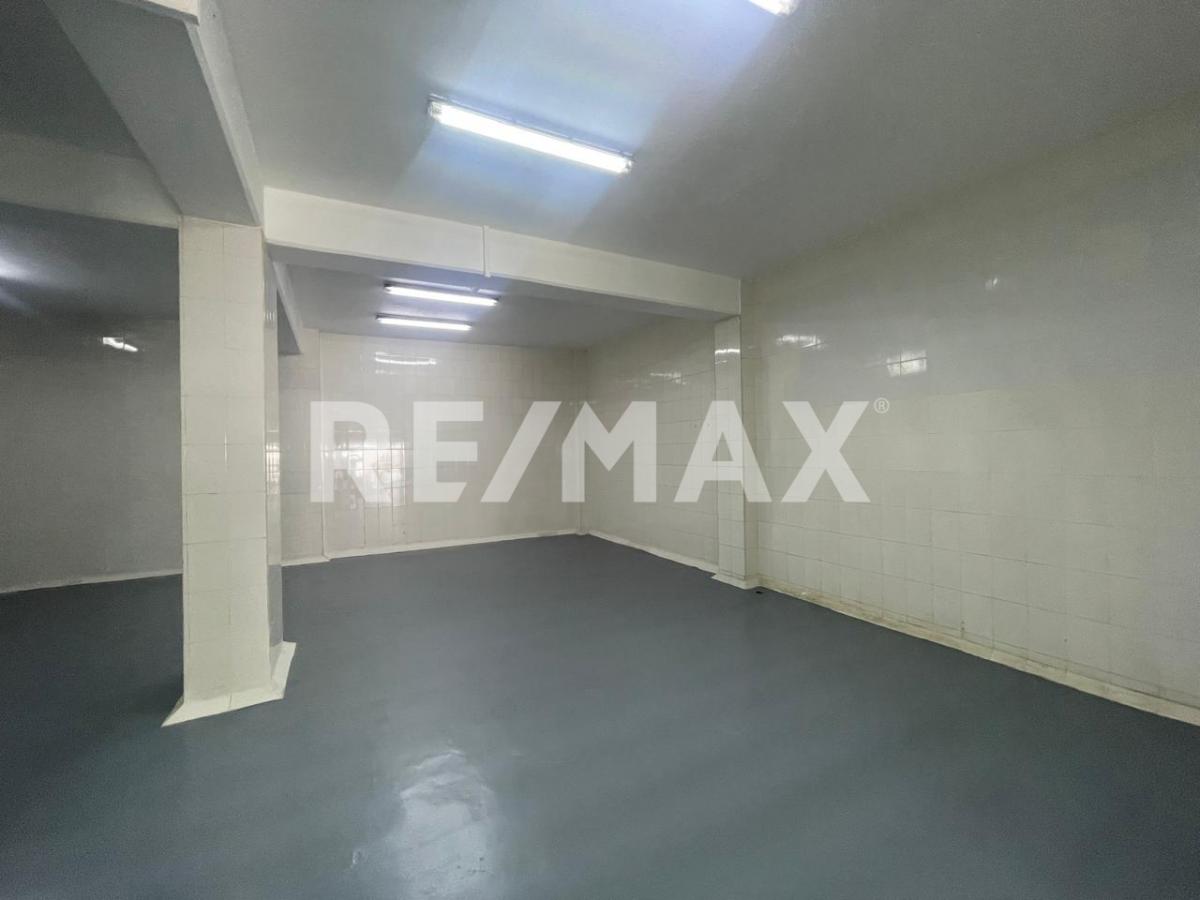 Bodega Comercial en Renta en COMERCIAL ABASTOS, Guadalajara - foto 9 de 21
