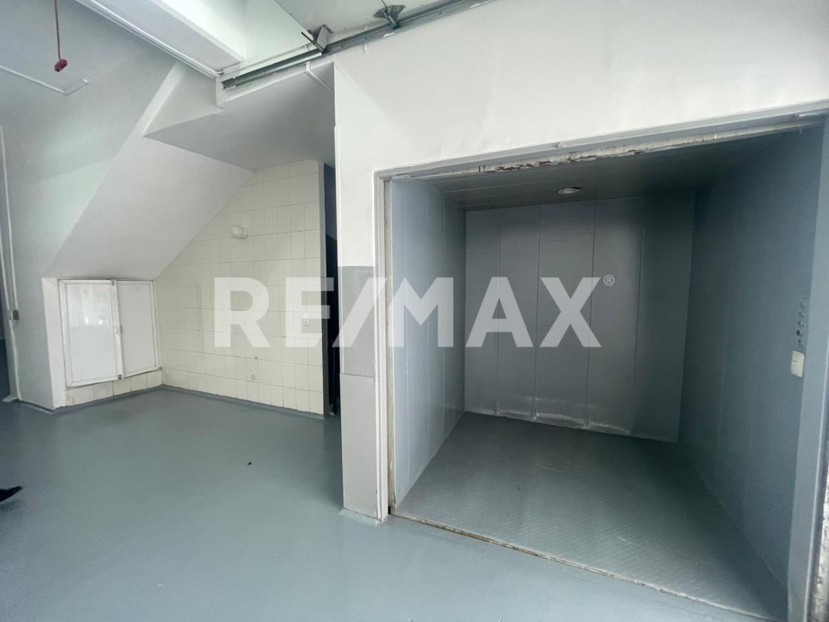 Bodega Comercial en Renta en COMERCIAL ABASTOS, Guadalajara - foto 16 de 21
