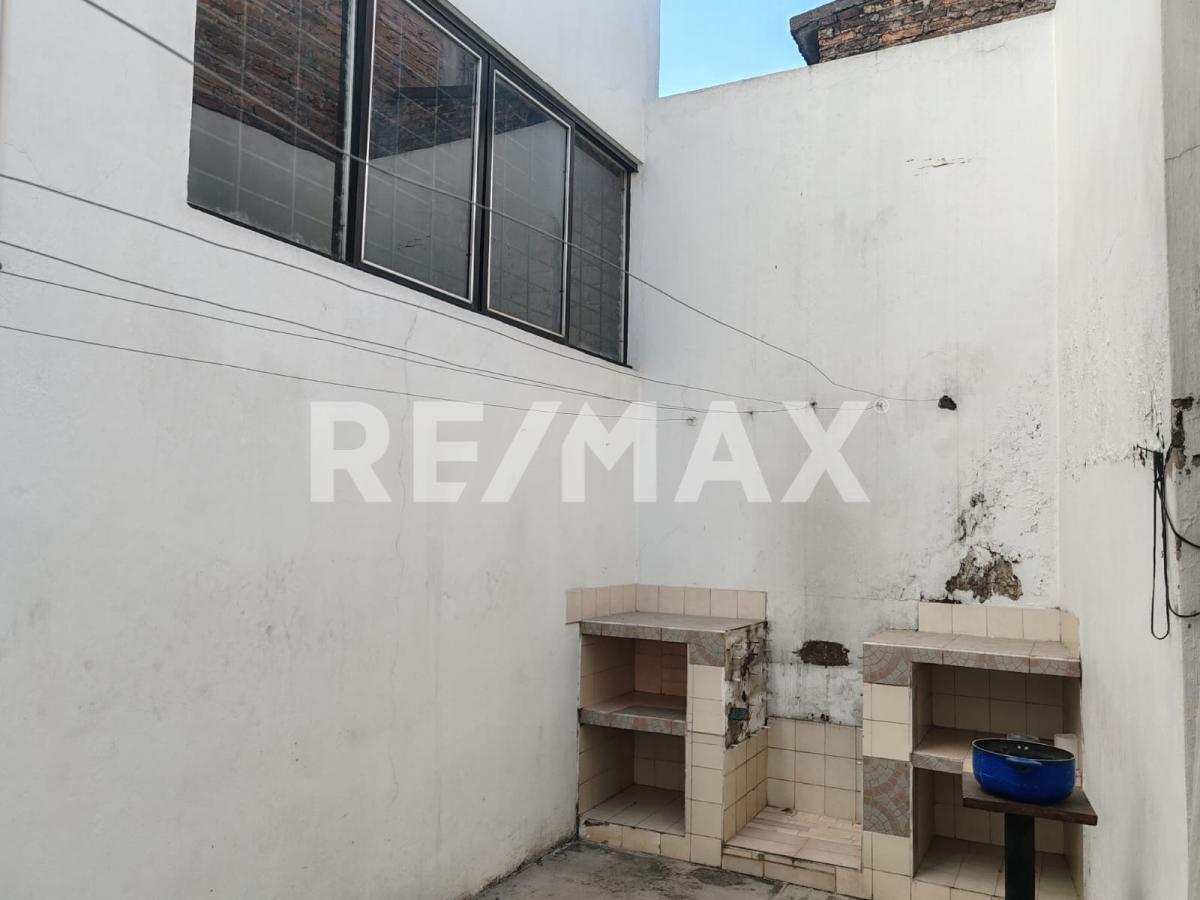 Bodega Comercial en Venta  en JARDINES DE GUADALUPE, Guadalajara - foto 4 de 15