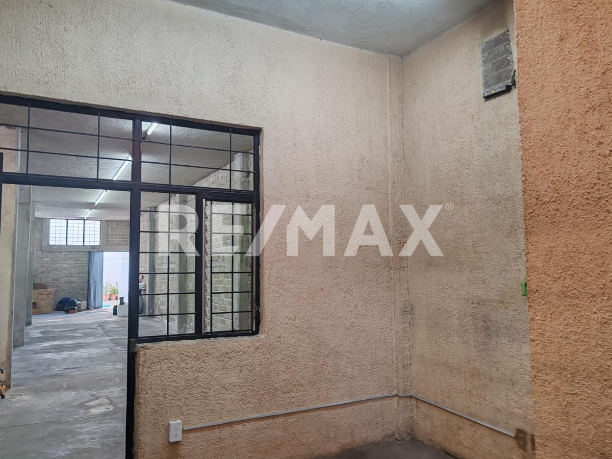 Bodega Comercial en Venta  en JARDINES DE GUADALUPE, Guadalajara - foto 6 de 15