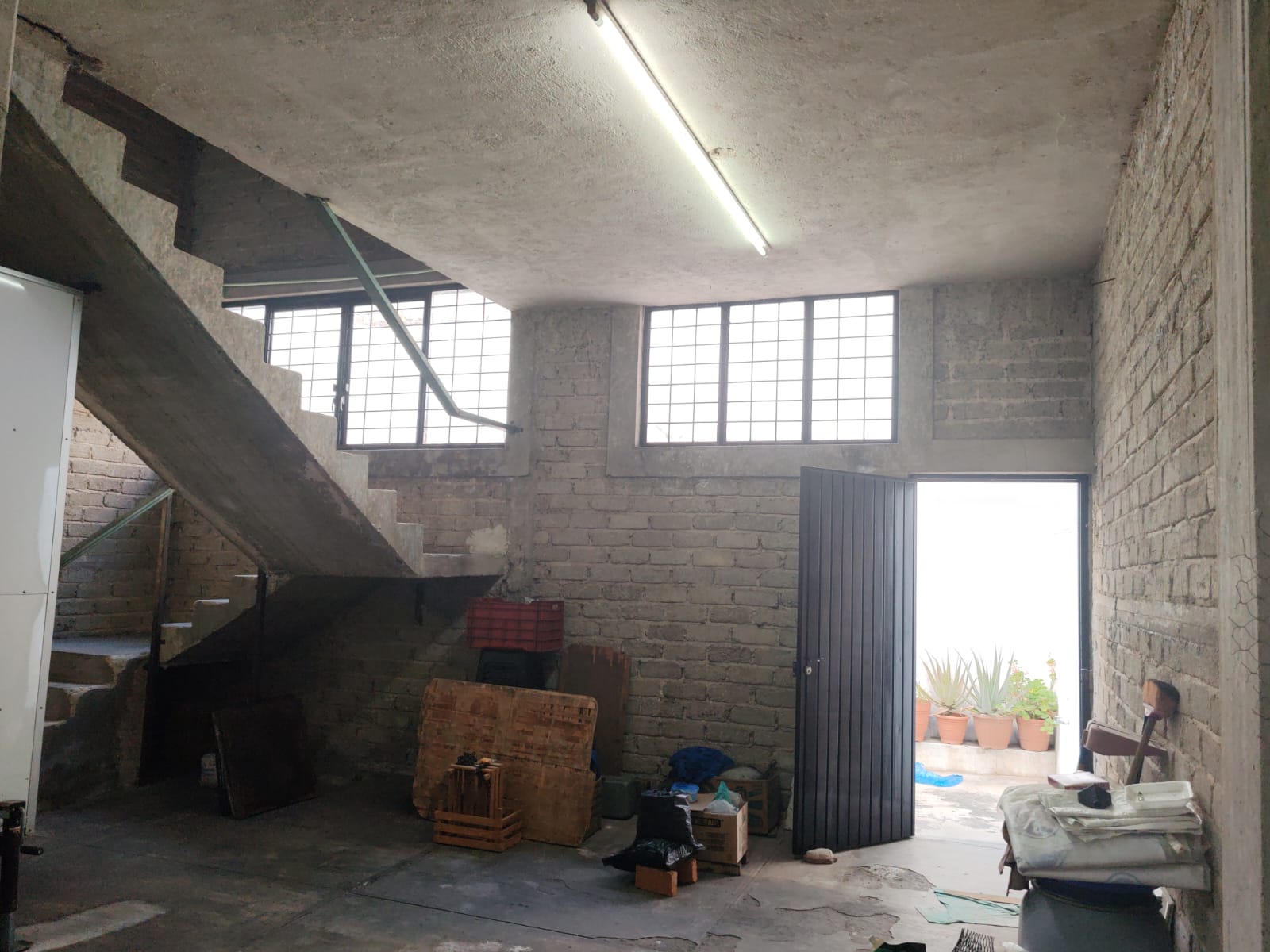 Bodega Comercial en Venta  en JARDINES DE GUADALUPE, Guadalajara - foto 8 de 15