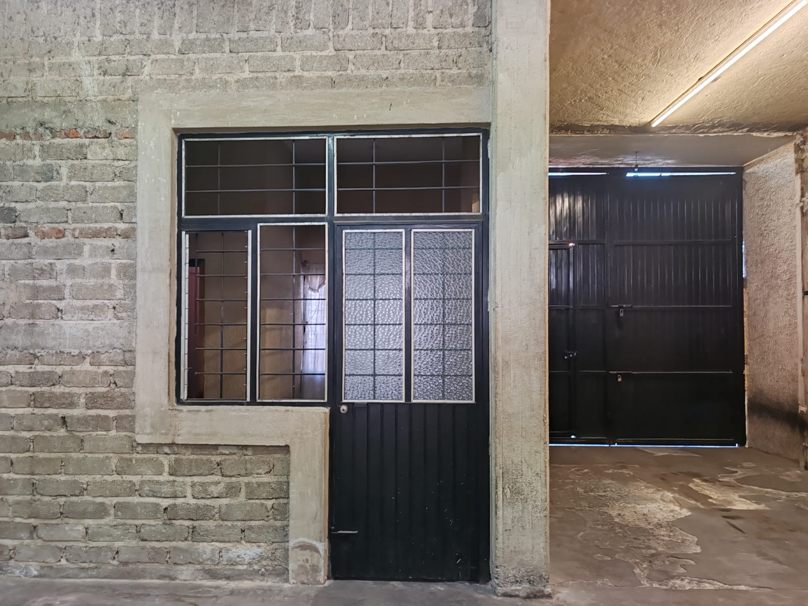 Bodega Comercial en Venta  en JARDINES DE GUADALUPE, Guadalajara - foto 3 de 15
