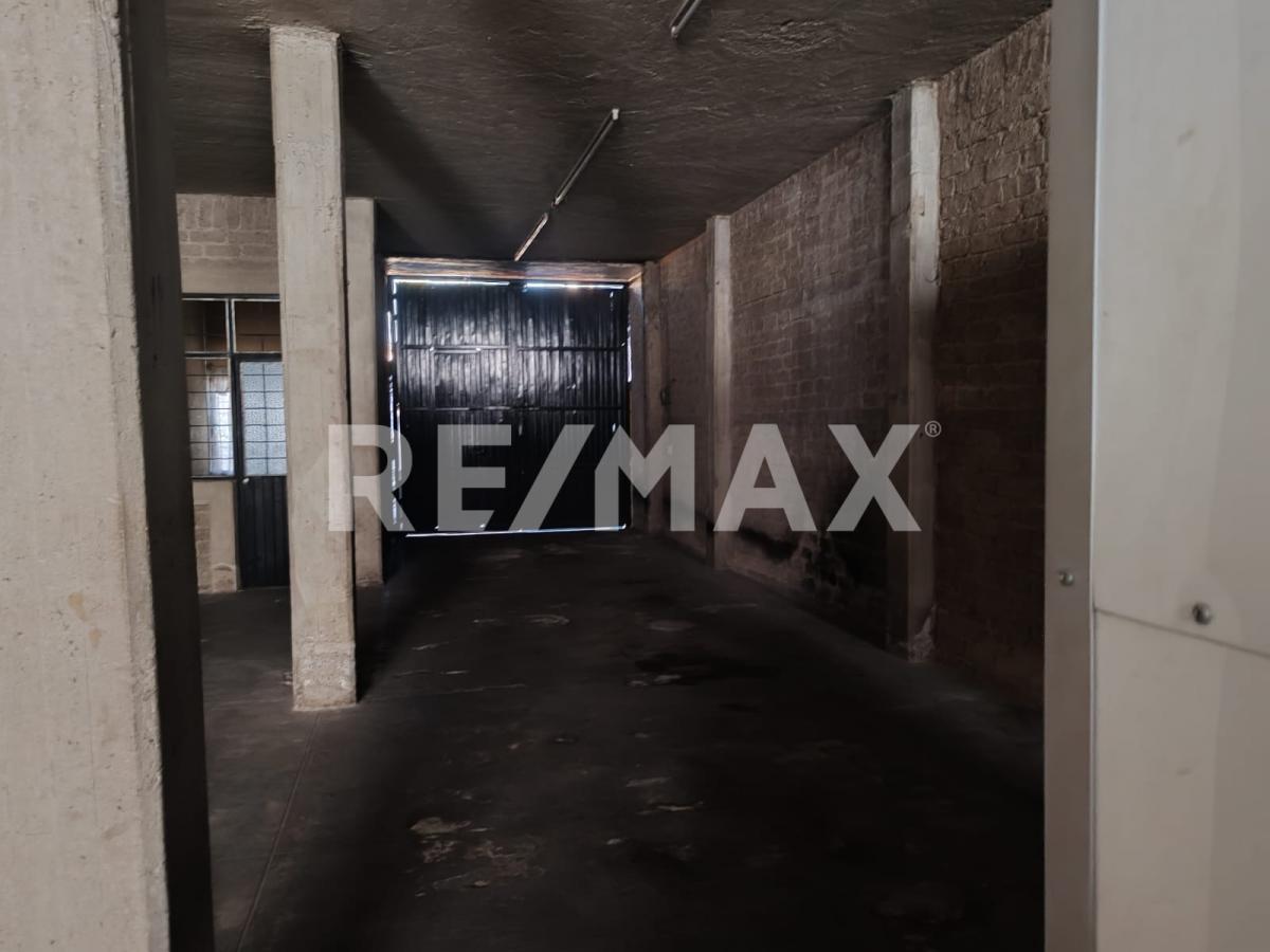 Bodega Comercial en Venta  en JARDINES DE GUADALUPE, Guadalajara - foto 2 de 15