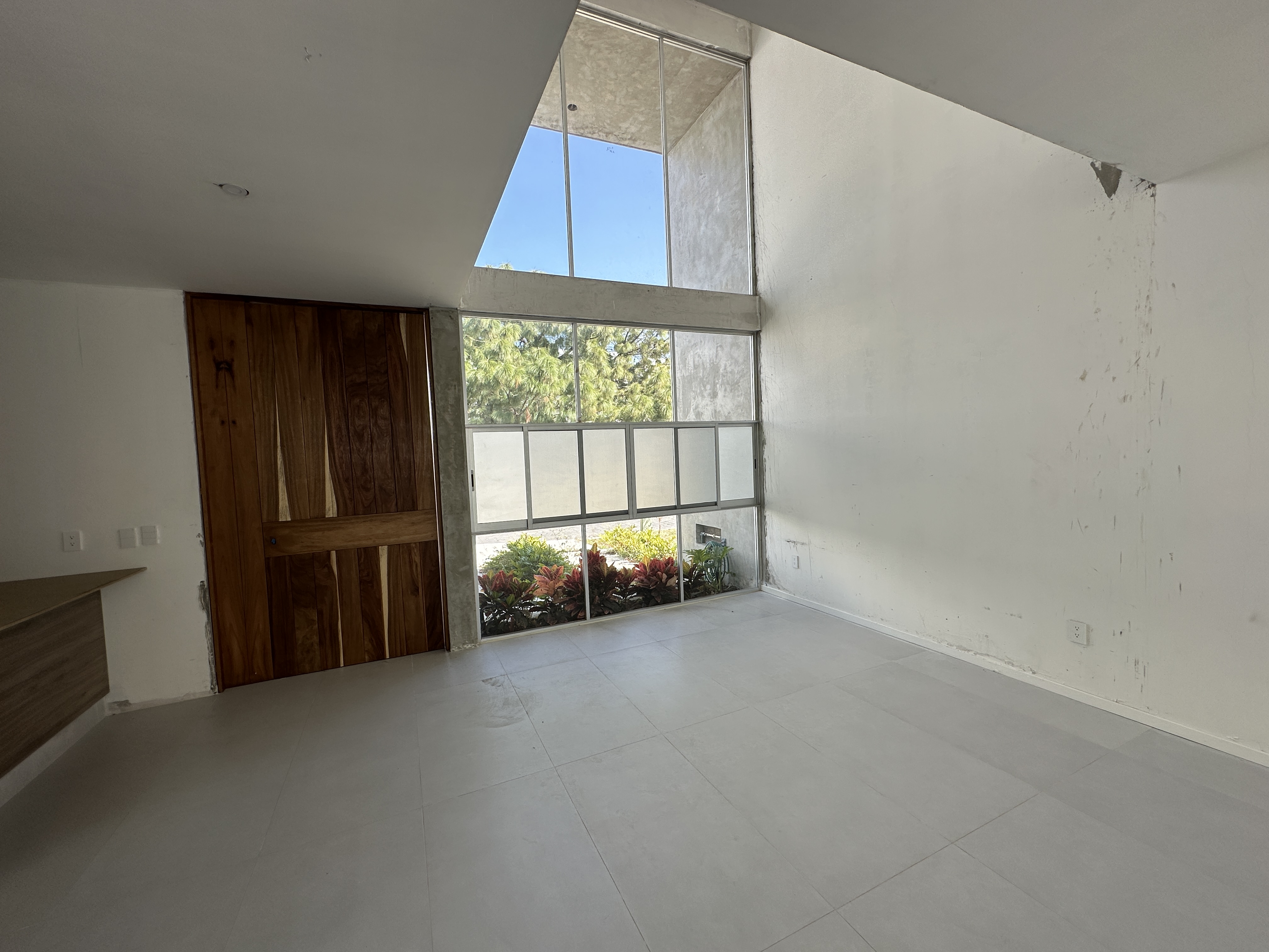 Casa en Venta Bosque Real Tlajomulco  en BOSQUES DE SANTA ANITA, Tlajomulco de Zúñiga - foto 3 de 34