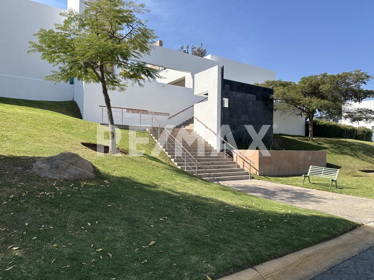 Casa en Venta Bosque Real Tlajomulco en BOSQUES DE SANTA ANITA, Tlajomulco de Zúñiga - foto 25 de 34