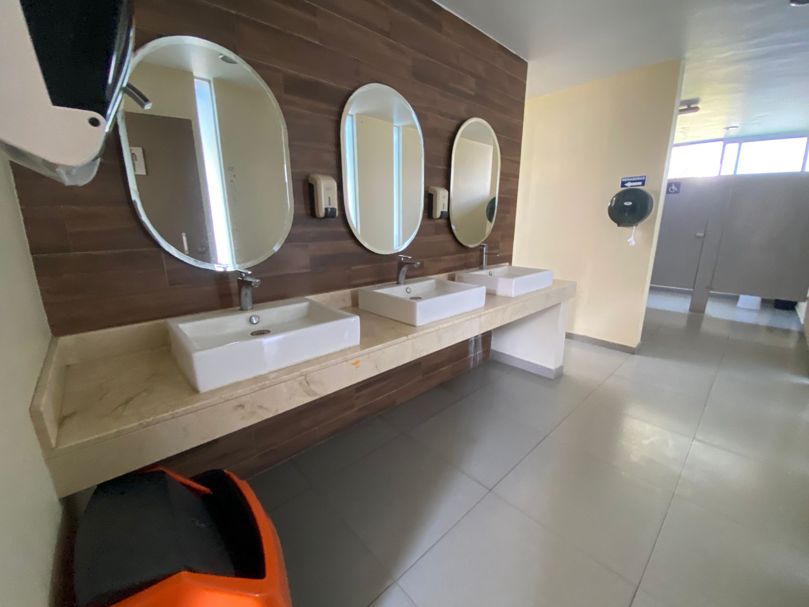 CASA EN CONDOMINIO EN VENTA en Fraccionamiento El Alcázar (Casa Fuerte), Tlajomulco de Zúñiga - foto 6 de 42