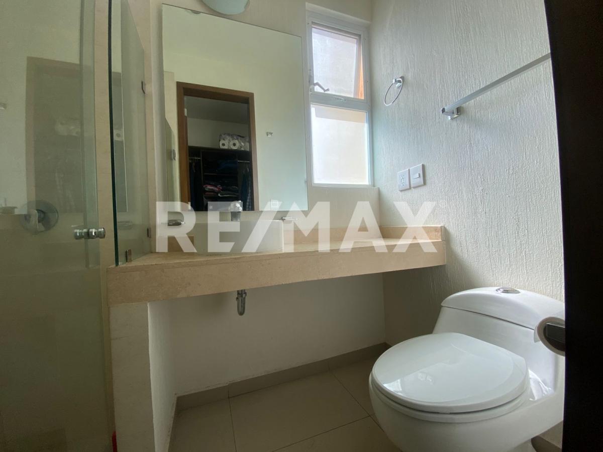 CASA EN CONDOMINIO EN VENTA en Fraccionamiento El Alcázar (Casa Fuerte), Tlajomulco de Zúñiga - foto 42 de 42