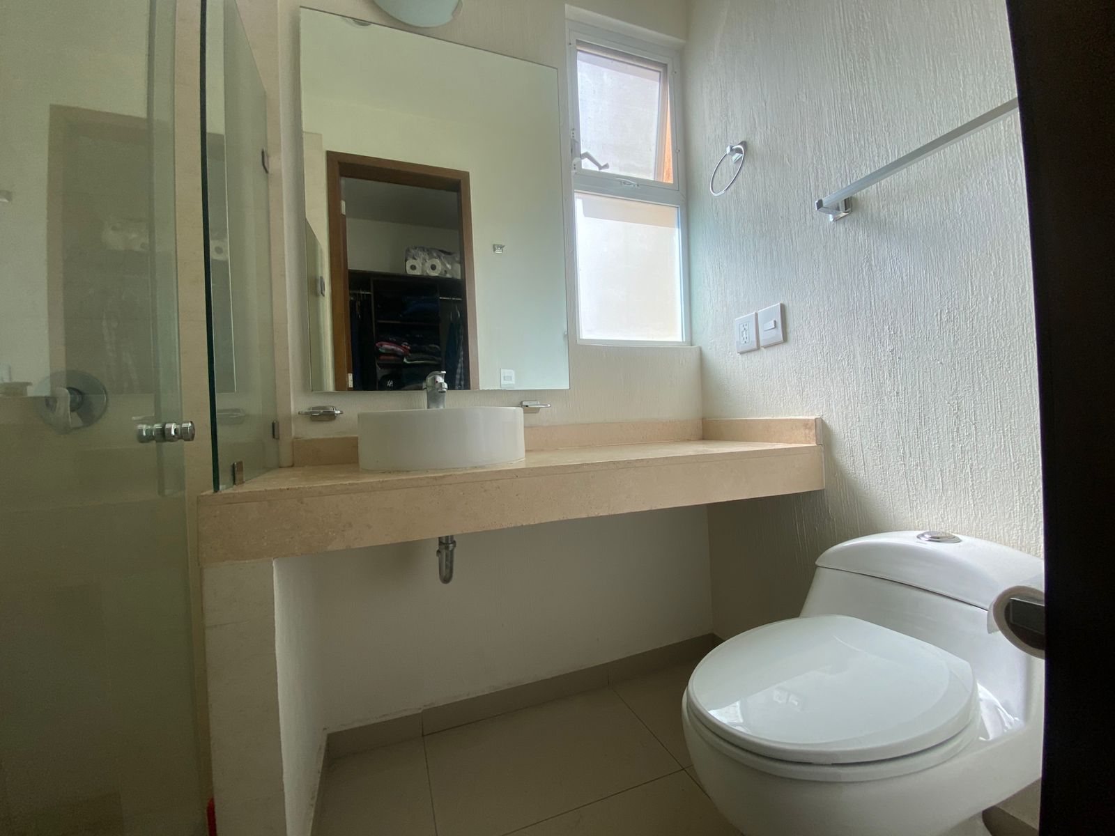 CASA EN CONDOMINIO EN VENTA en Fraccionamiento El Alcázar (Casa Fuerte), Tlajomulco de Zúñiga - foto 42 de 42
