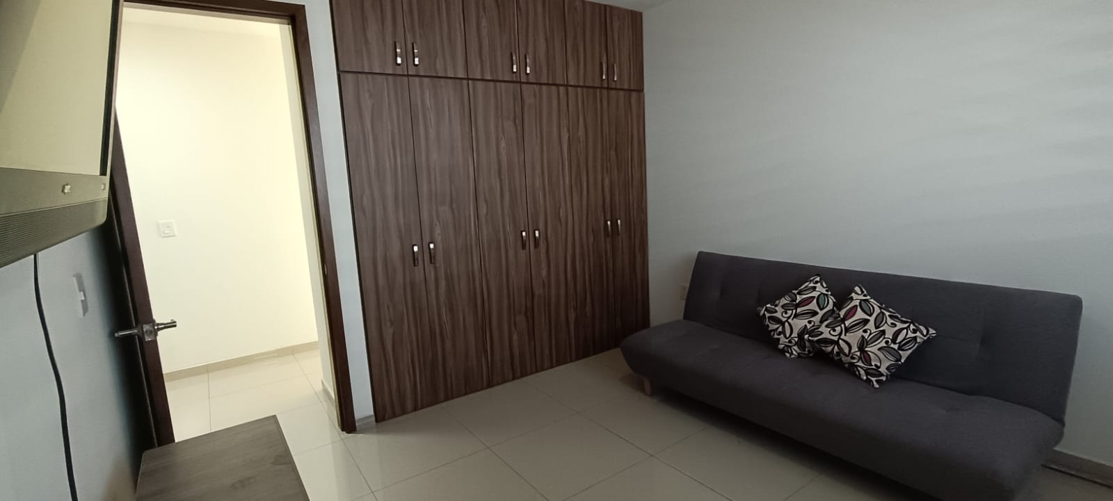 CASA EN CONDOMINIO EN VENTA en Fraccionamiento El Alcázar (Casa Fuerte), Tlajomulco de Zúñiga - foto 34 de 42