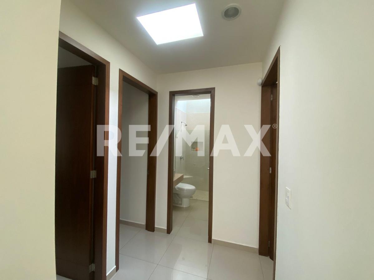 CASA EN CONDOMINIO EN VENTA en Fraccionamiento El Alcázar (Casa Fuerte), Tlajomulco de Zúñiga - foto 31 de 42