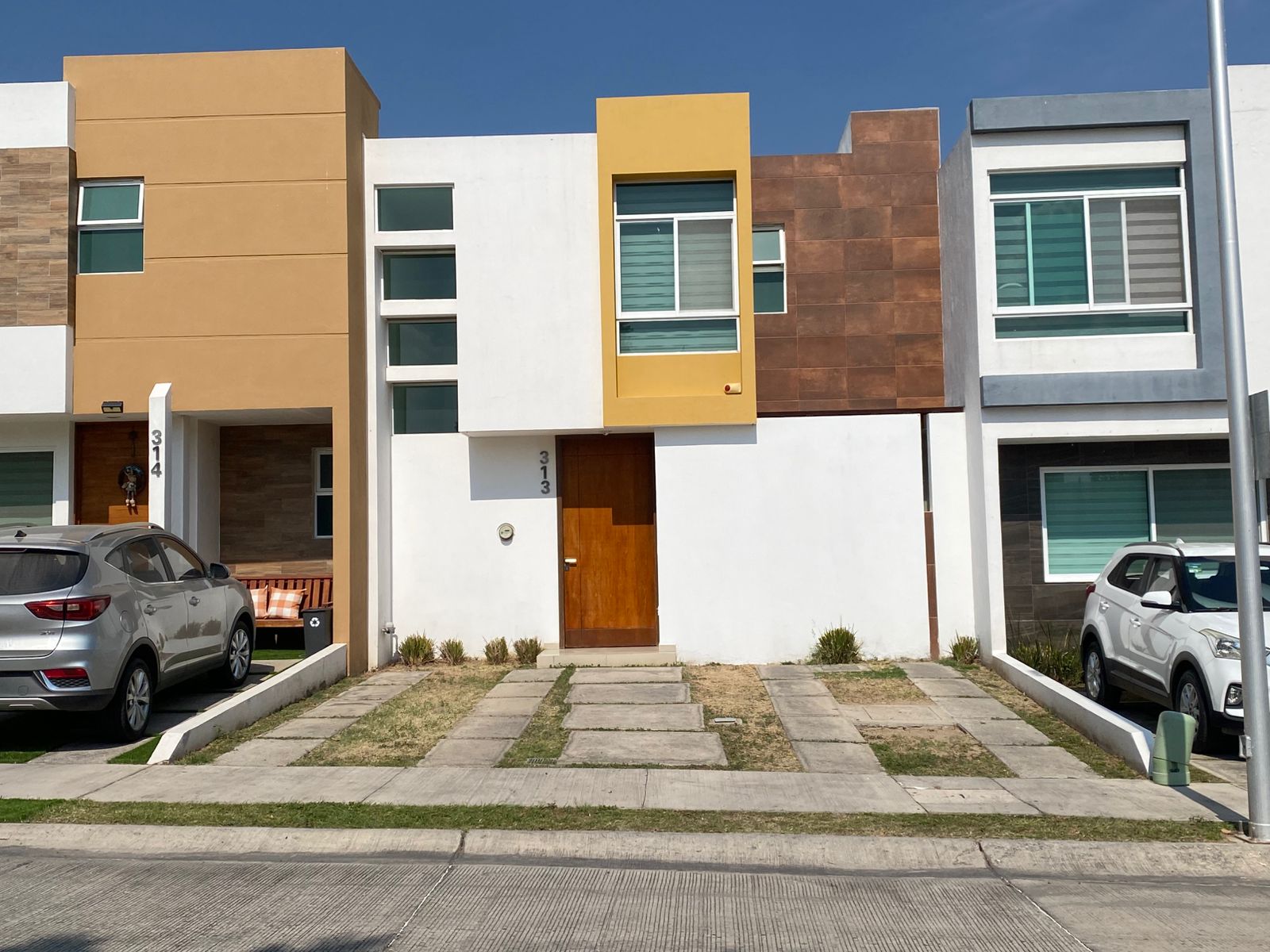 CASA EN CONDOMINIO EN VENTA en Fraccionamiento El Alcázar (Casa Fuerte), Tlajomulco de Zúñiga - foto 13 de 42