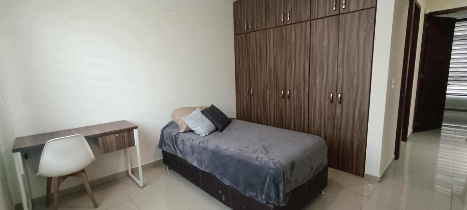CASA EN CONDOMINIO EN VENTA en Fraccionamiento El Alcázar (Casa Fuerte), Tlajomulco de Zúñiga - foto 35 de 42