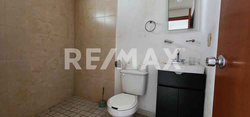 Casa ideal para inversión por Forum Tlaquepaque en QUINTA VELARDE, Guadalajara - foto 12 de 43