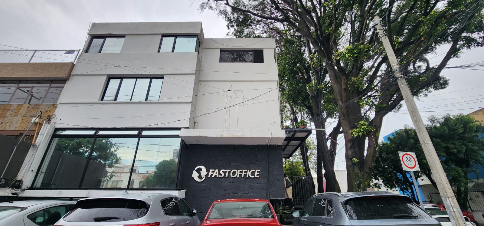 Edificio en venta ideal para inversión  en ARCOS, Guadalajara - foto 2 de 20