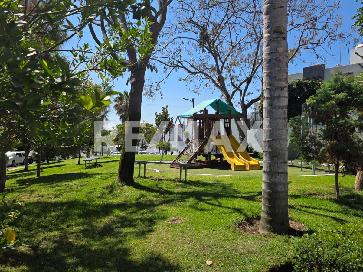 Casa en Venta Condominio Quintas del Bosque en Bosques de Zapopan, Zapopan - foto 22 de 24
