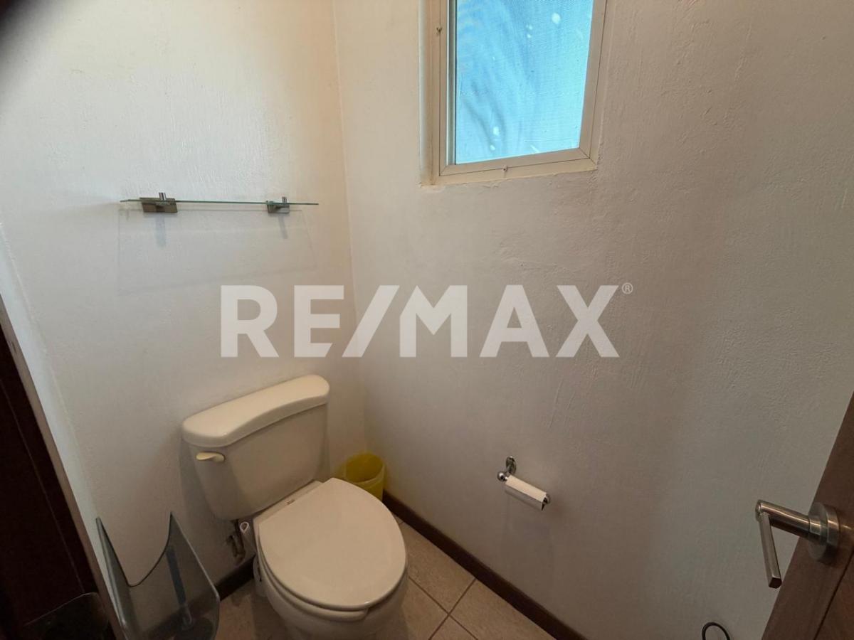 Casa en Venta dentro de Condominio en Jardín Real, Zapopan - foto 34 de 53