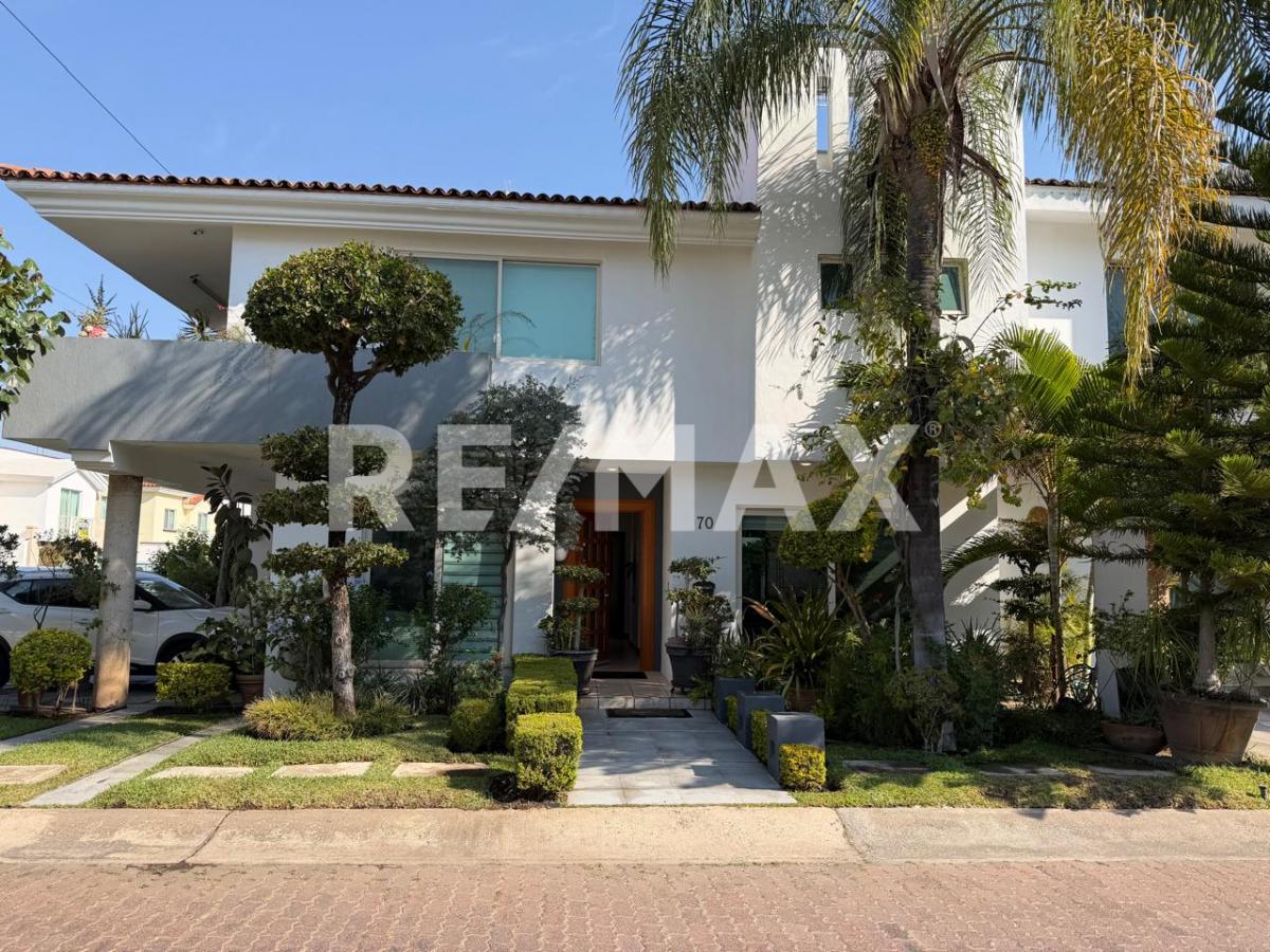 Casa en Venta dentro de Condominio en Jardín Real, Zapopan - foto 3 de 53