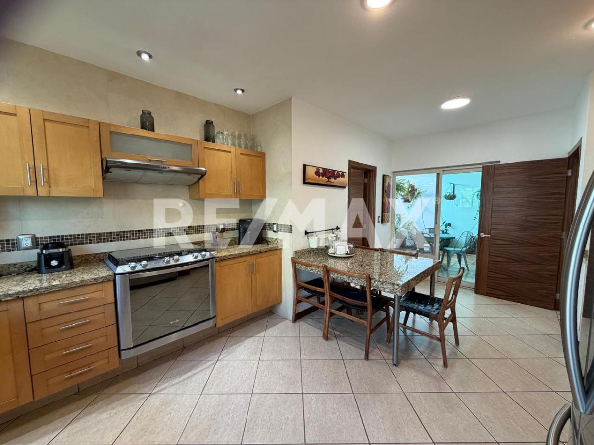 Casa en Venta dentro de Condominio en Jardín Real, Zapopan - foto 17 de 53
