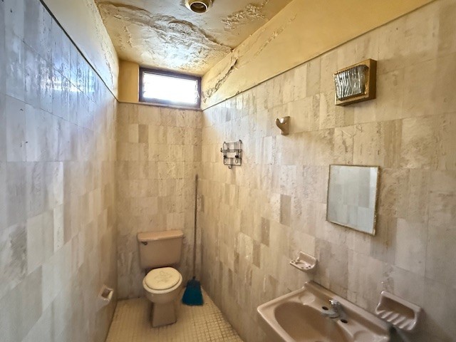 Casa con uso de Suelo Mixto en venta en Ciudad del Sol en CIUDAD DEL SOL, Zapopan - foto 8 de 24