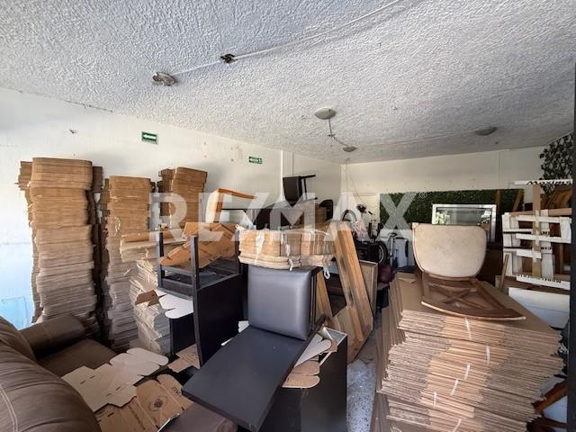 Casa con uso de Suelo Mixto en venta en Ciudad del Sol en CIUDAD DEL SOL, Zapopan - foto 2 de 24