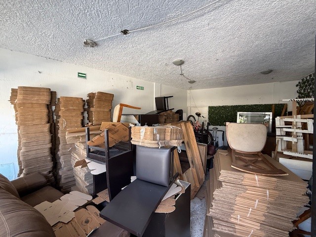Casa con uso de Suelo Mixto en venta en Ciudad del Sol en CIUDAD DEL SOL, Zapopan - foto 2 de 24