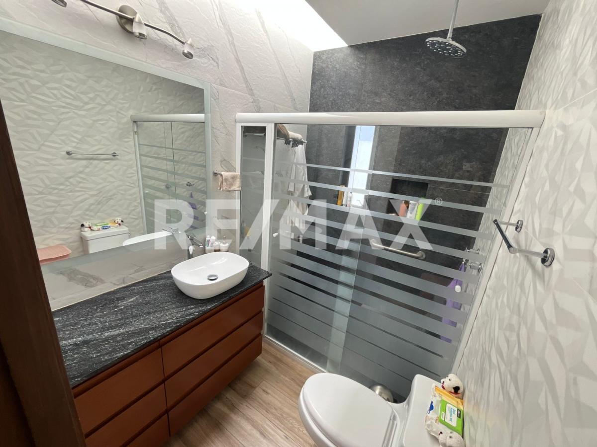 Casa en Venta en Los Robles Residencial en LOS ROBLES, Zapopan - foto 25 de 34