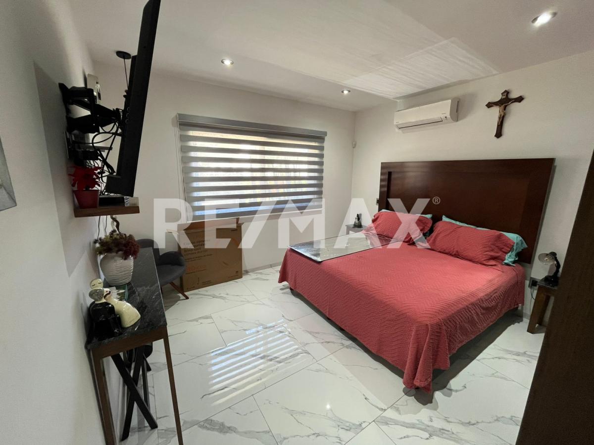 Casa en Venta en Los Robles Residencial en LOS ROBLES, Zapopan - foto 10 de 34