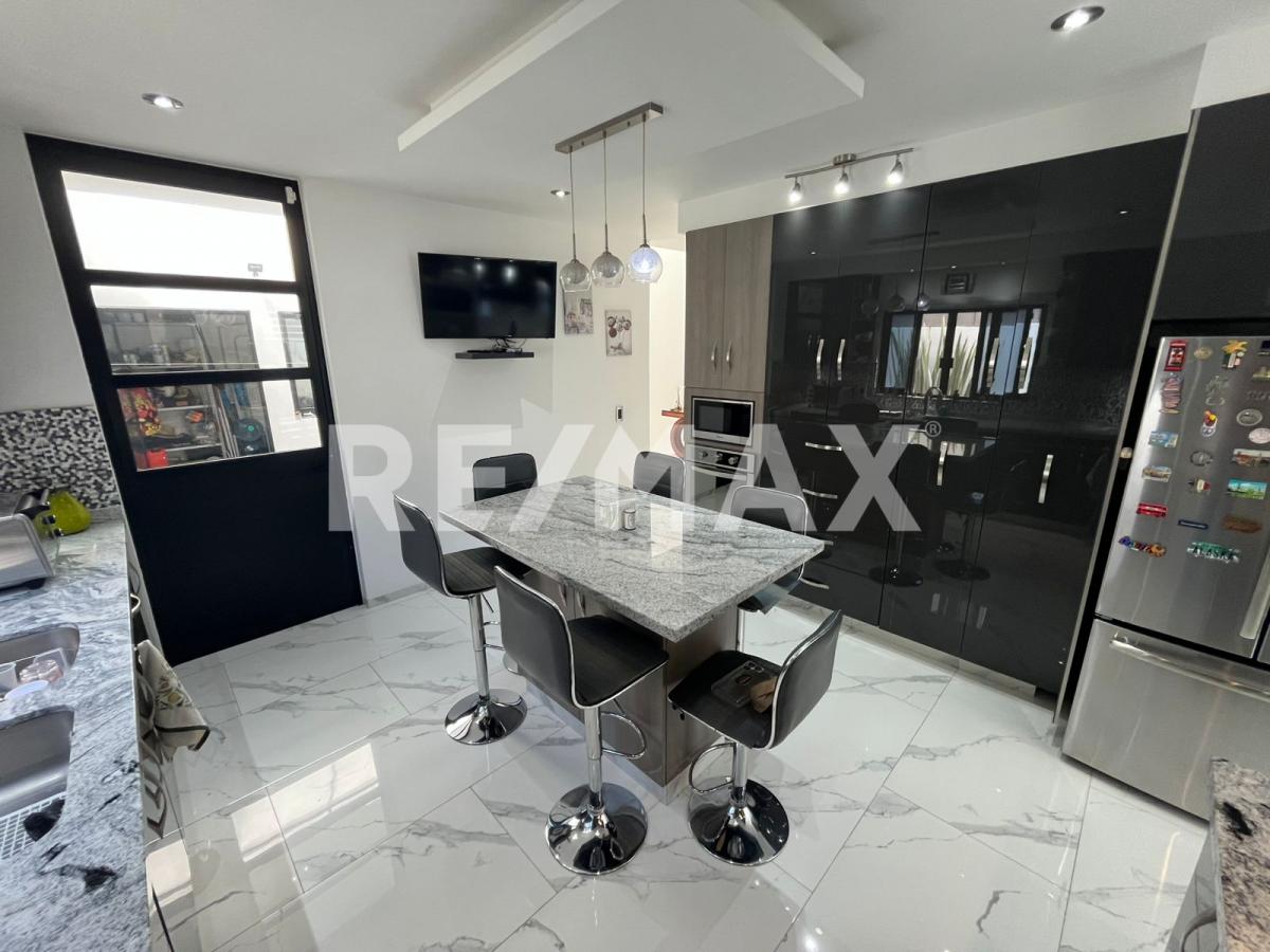 Casa en Venta en Los Robles Residencial en LOS ROBLES, Zapopan - foto 8 de 34