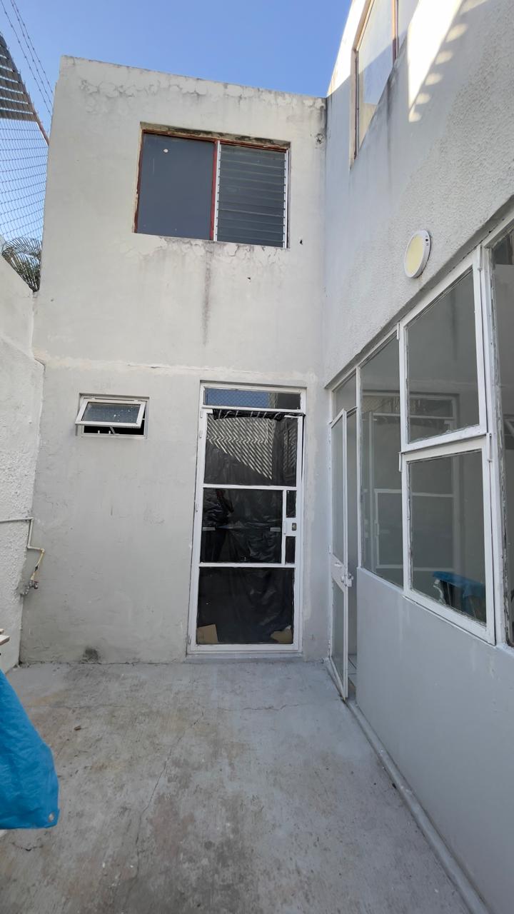 Casa en Venta  en JARDINES DEL COUNTRY, Guadalajara - foto 24 de 44