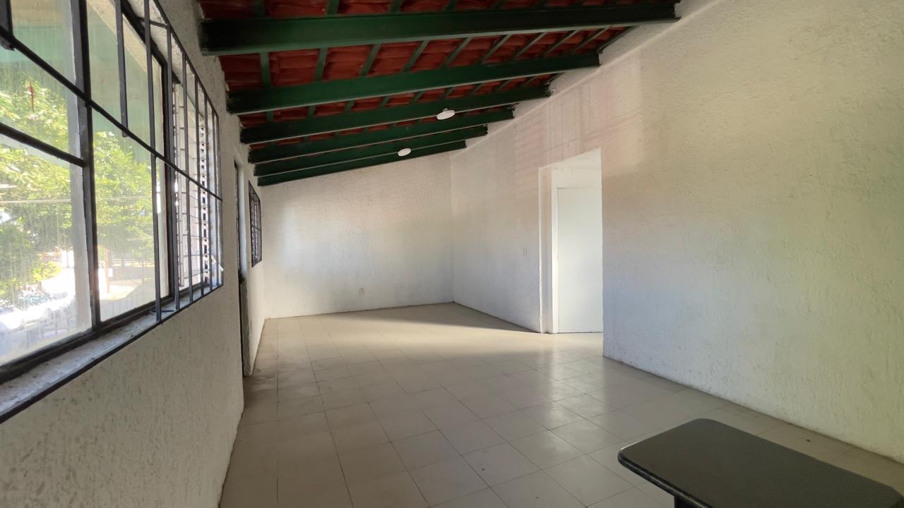 Casa en Venta  en JARDINES DEL COUNTRY, Guadalajara - foto 40 de 44