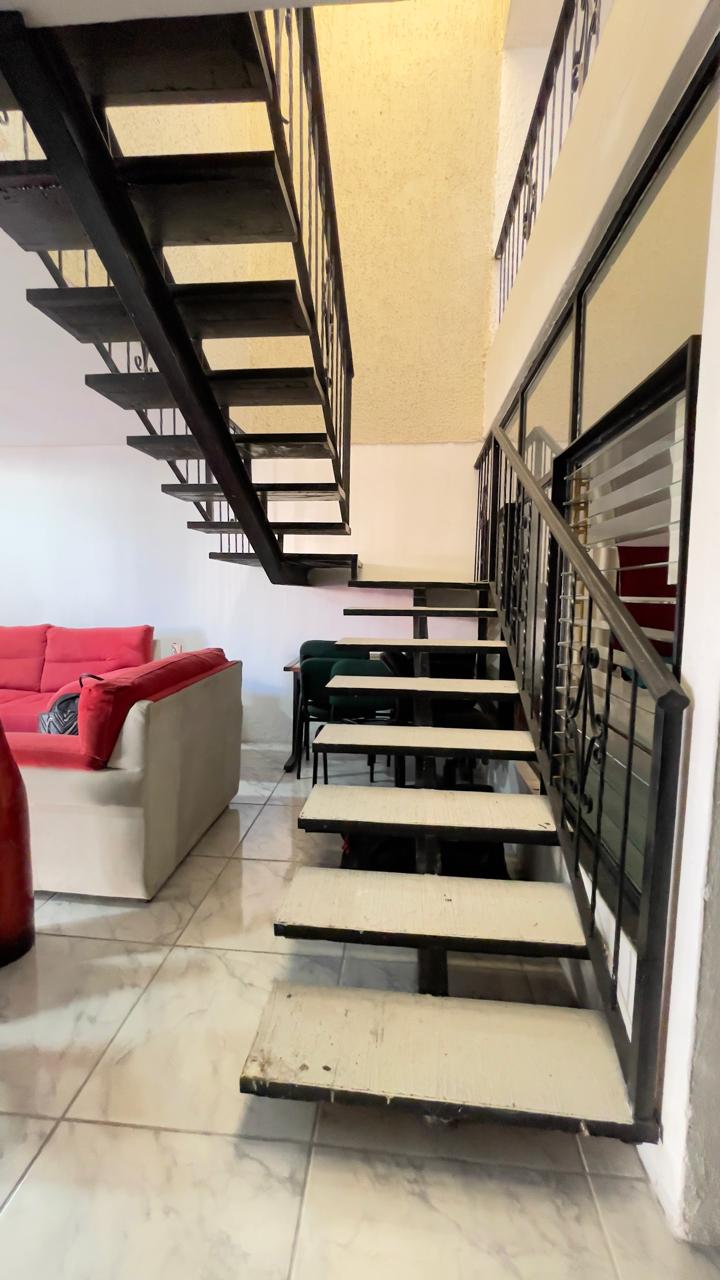 Casa en Venta  en JARDINES DEL COUNTRY, Guadalajara - foto 29 de 44