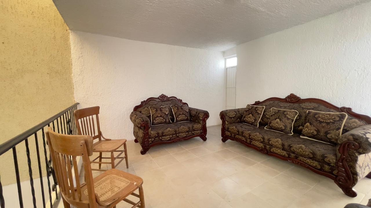 Casa en Venta  en JARDINES DEL COUNTRY, Guadalajara - foto 27 de 44