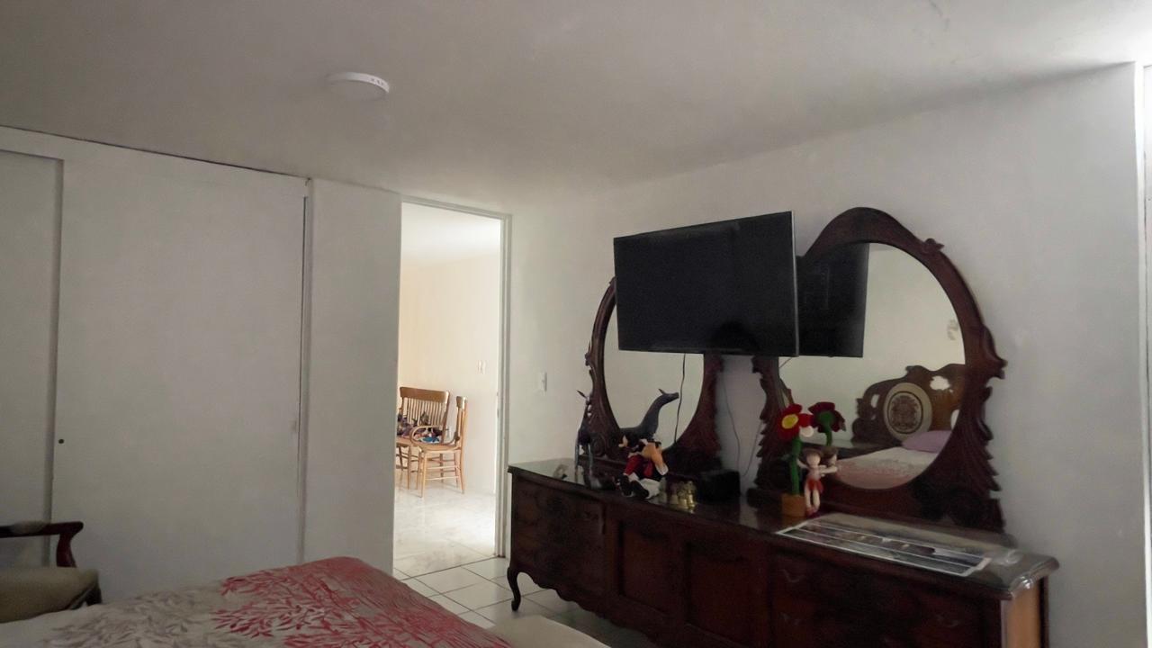 Casa en Venta  en JARDINES DEL COUNTRY, Guadalajara - foto 23 de 44