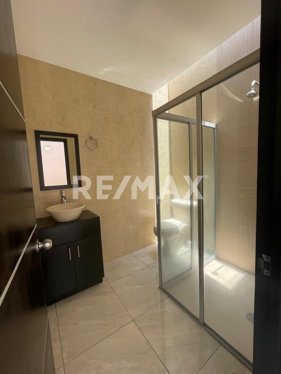 Casa en Venta  en LA VENTA DEL ASTILLERO, Zapopan - foto 12 de 25