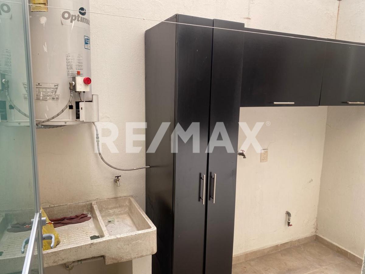 Casa en Venta en Villa Tules en Santa Ana Tepetitlán, Zapopan - foto 5 de 11