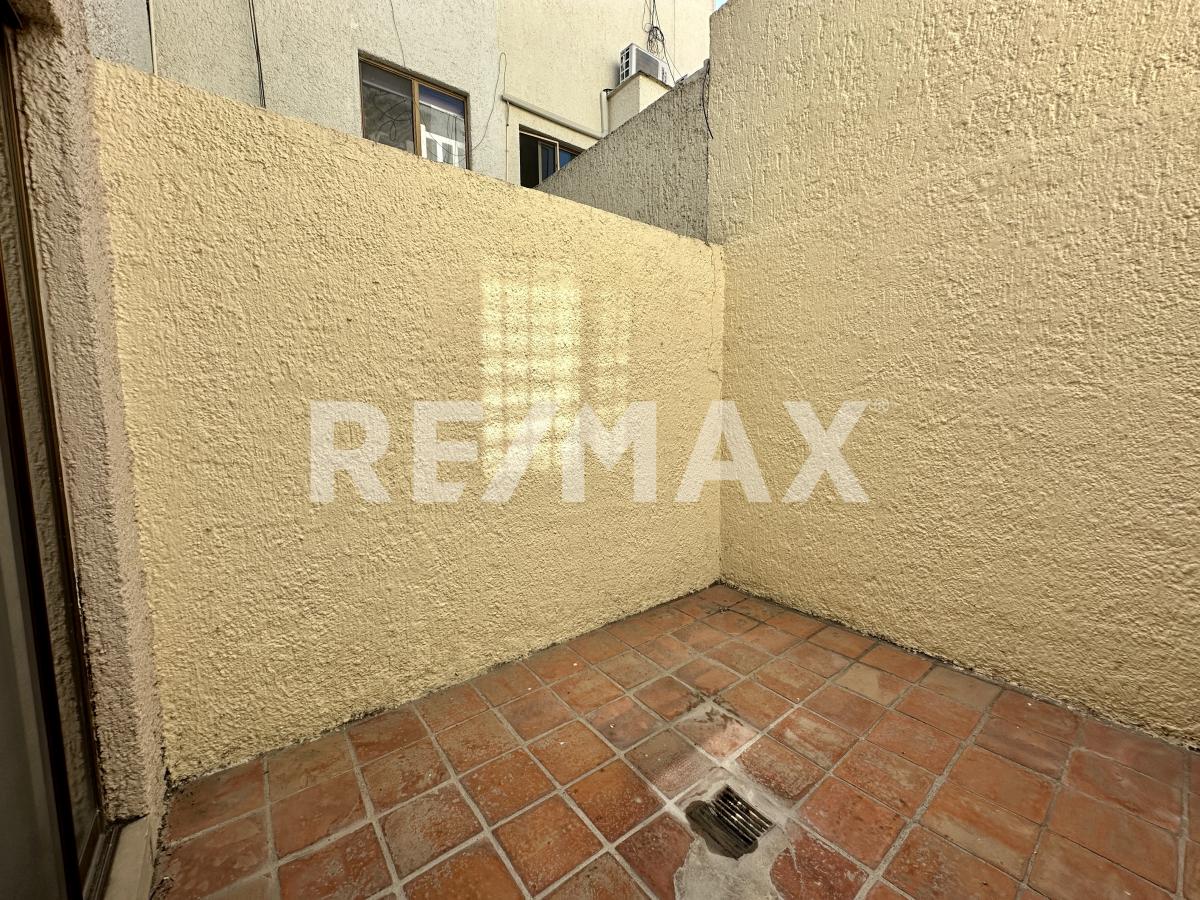 CASA EN VENTA EN COLOMOS PROVIDENCIA en COLOMOS PROVIDENCIA, Guadalajara - foto 8 de 32