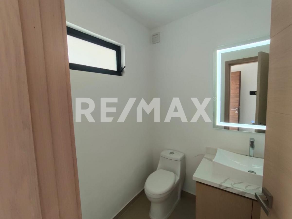 Casa en Venta en Abie Residencial en Valle Imperial, Zapopan - foto 18 de 22