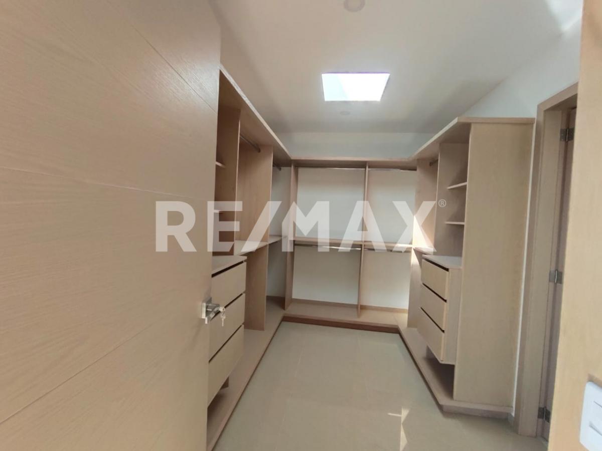 Casa en Venta en Abie Residencial en Valle Imperial, Zapopan - foto 15 de 22