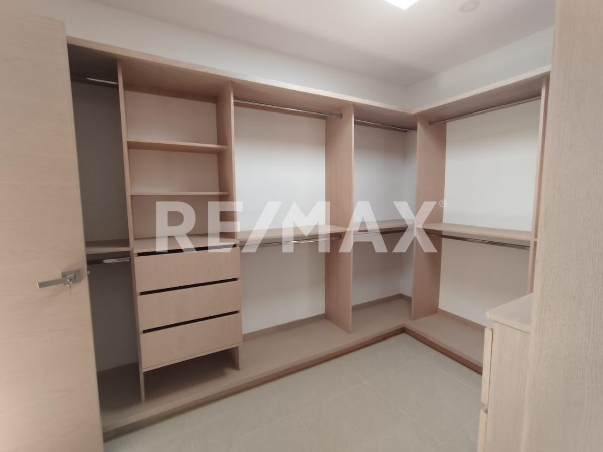 Casa en Venta en Abie Residencial en Valle Imperial, Zapopan - foto 13 de 22