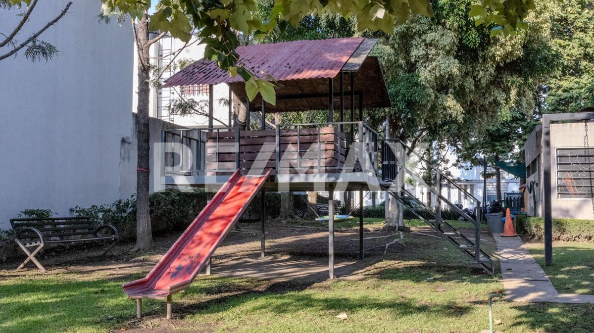 Casa en Venta en Pontevedra Residencial en SANTA ANITA, Tlajomulco de Zúñiga - foto 15 de 20