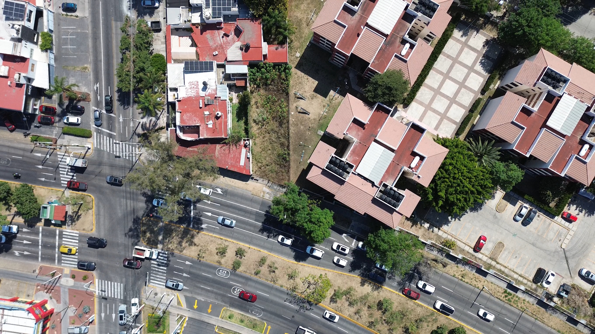 Terreno en VENTA sobre Av. Patria en Prados de Guadalupe, Zapopan - foto 9 de 9