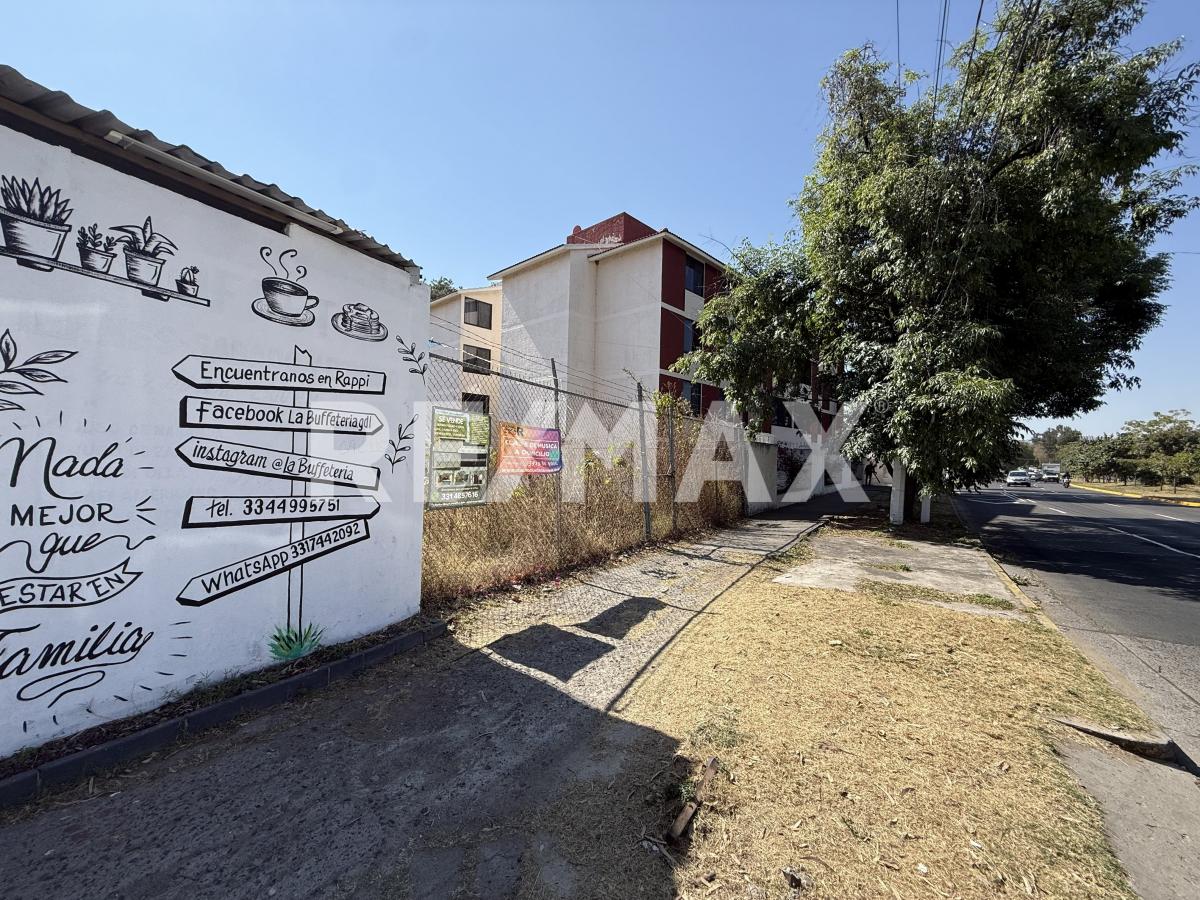 Terreno en VENTA sobre Av. Patria en Prados de Guadalupe, Zapopan - foto 7 de 9
