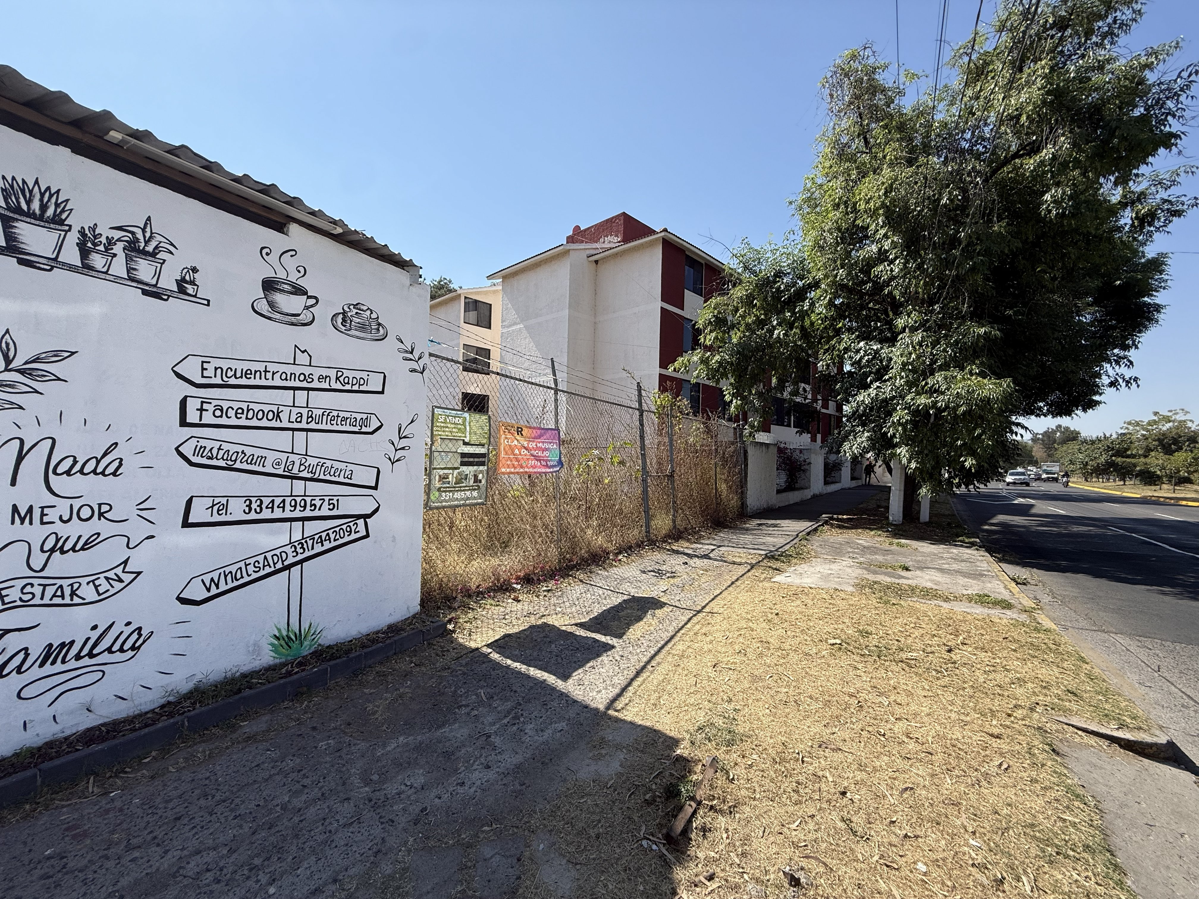 Terreno en VENTA sobre Av. Patria en Prados de Guadalupe, Zapopan - foto 7 de 9