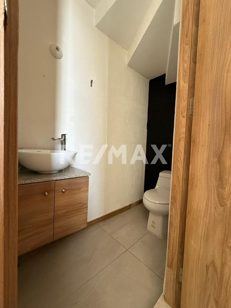 Casa en Renta en Zimaltá en TOLUQUILLA, San Pedro Tlaquepaque - foto 9 de 21